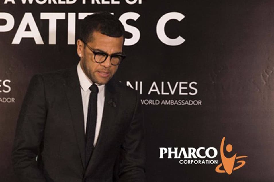 Dani Alves the 1st ambassador to a world free from Hepatitis C